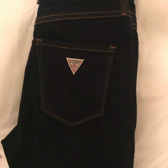 GUESS high waisted jean - Picture 2 of 3